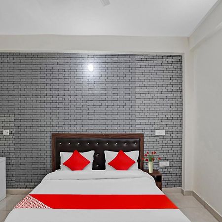 Hotel O Avs Hotel & Restaurant Noida Luaran gambar