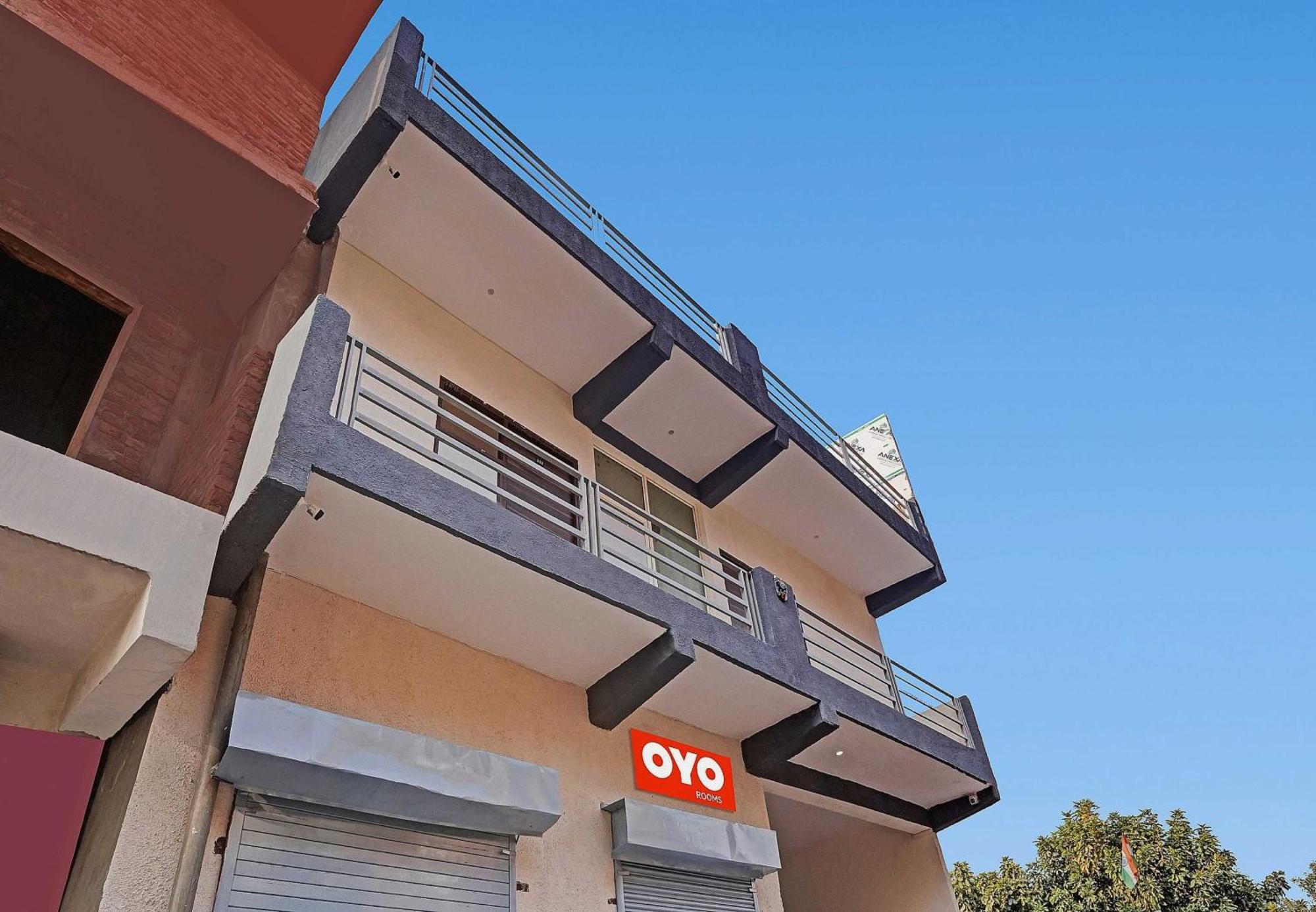 Hotel O Avs Hotel & Restaurant Noida Luaran gambar